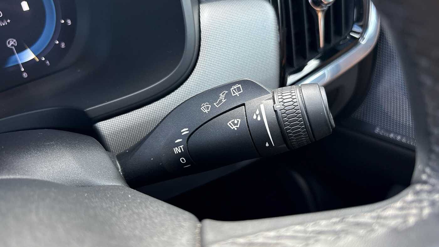 Volvo V90 Cross Country Ultimate, B5 AWD mild hybrid, Petrol