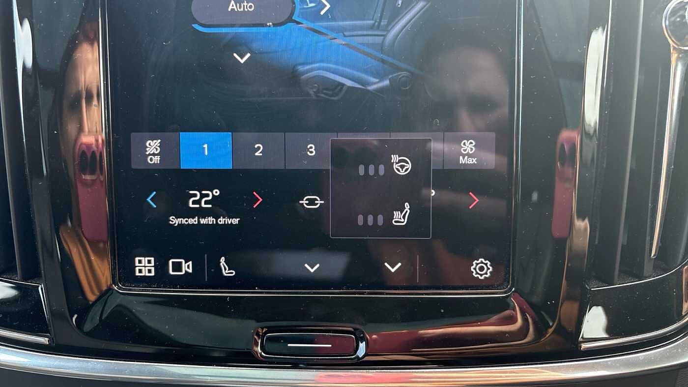 Volvo V90 Cross Country Ultimate, B5 AWD mild hybrid, Petrol