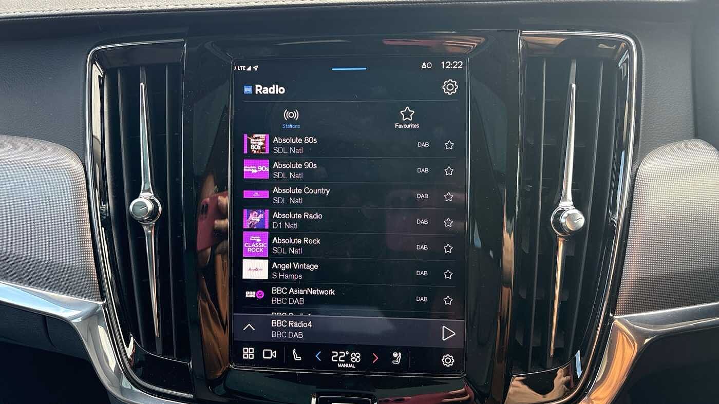 Volvo V90 Cross Country Ultimate, B5 AWD mild hybrid, Petrol