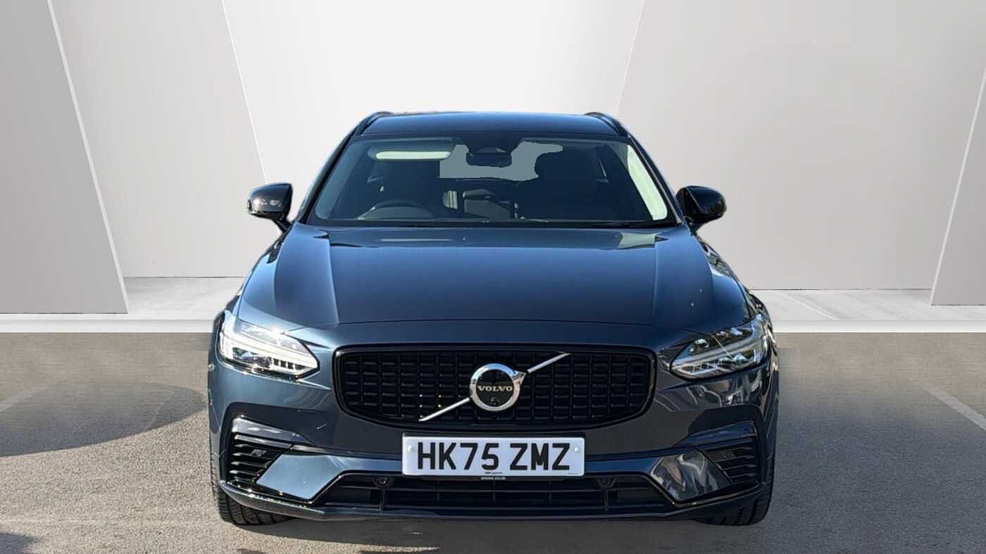 Volvo V90 Plus, T6 AWD Plug-in hybrid, Electric/Petrol, Dark