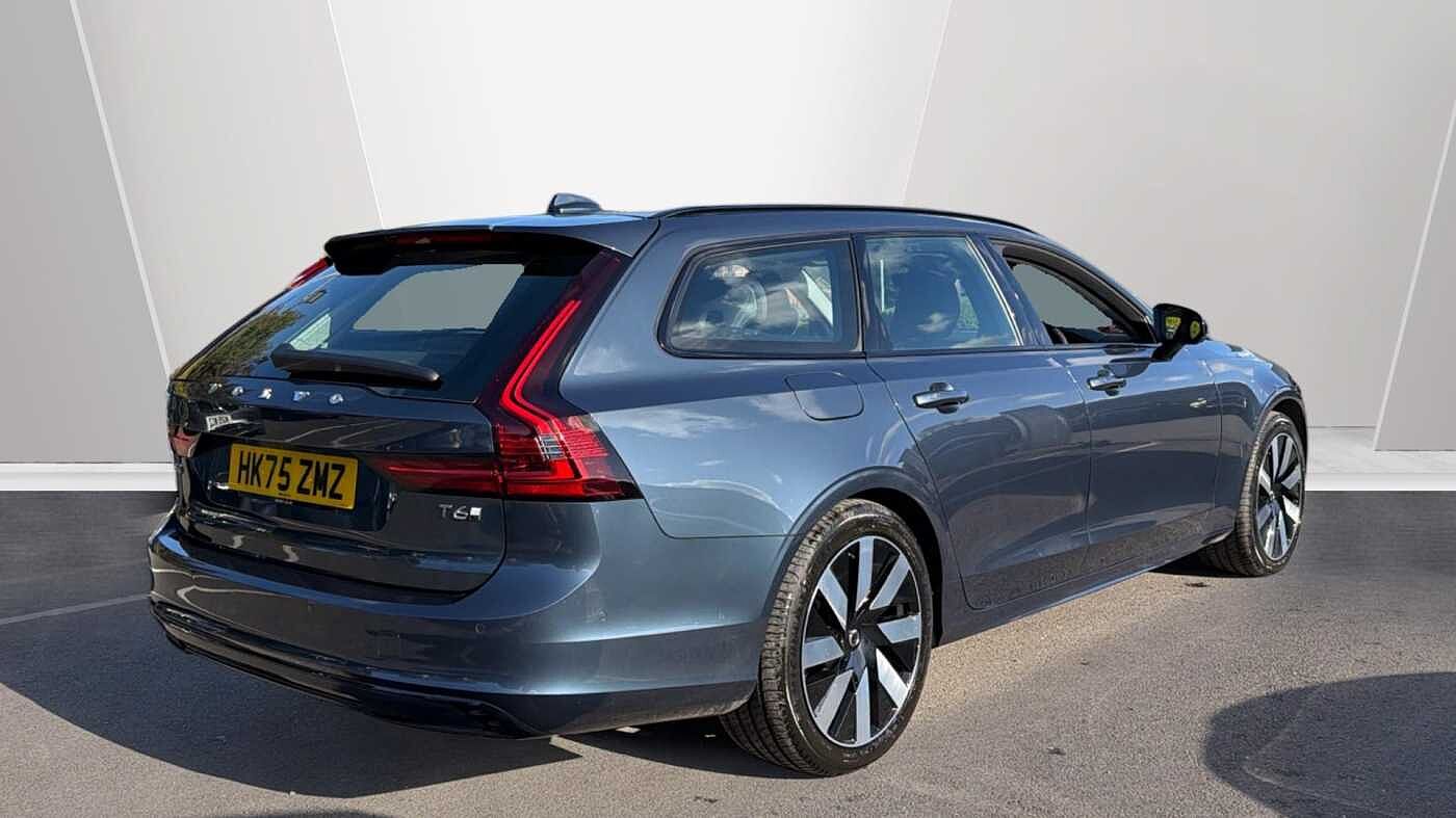 Volvo V90 Plus, T6 AWD Plug-in hybrid, Electric/Petrol, Dark