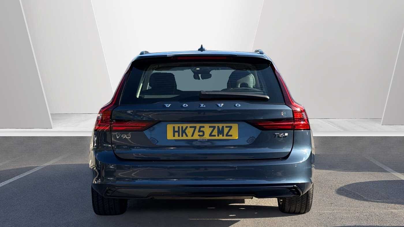 Volvo V90 Plus, T6 AWD Plug-in hybrid, Electric/Petrol, Dark