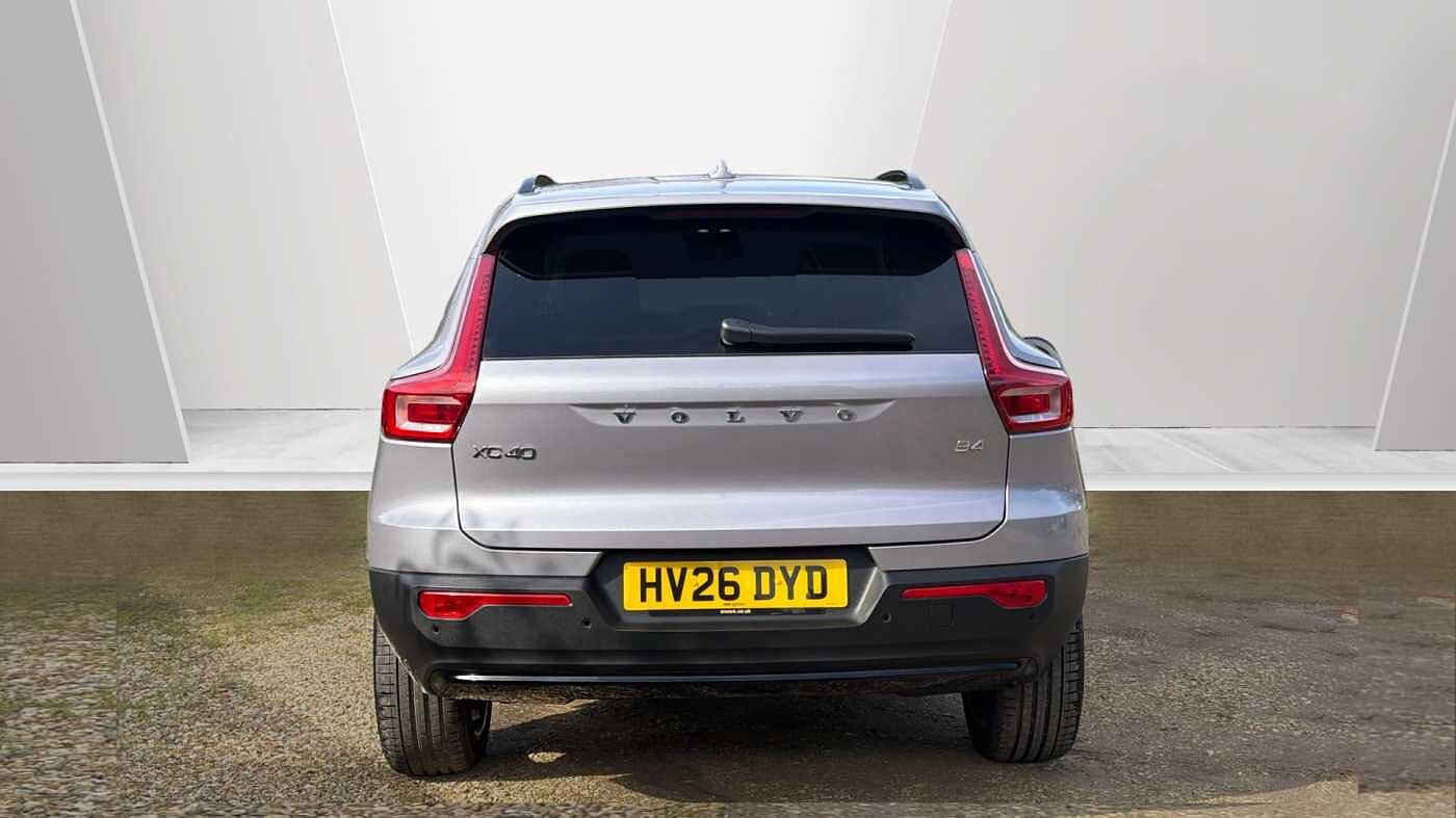 Volvo XC40 Ultra, B4 Mild hybrid, Petrol, Dark