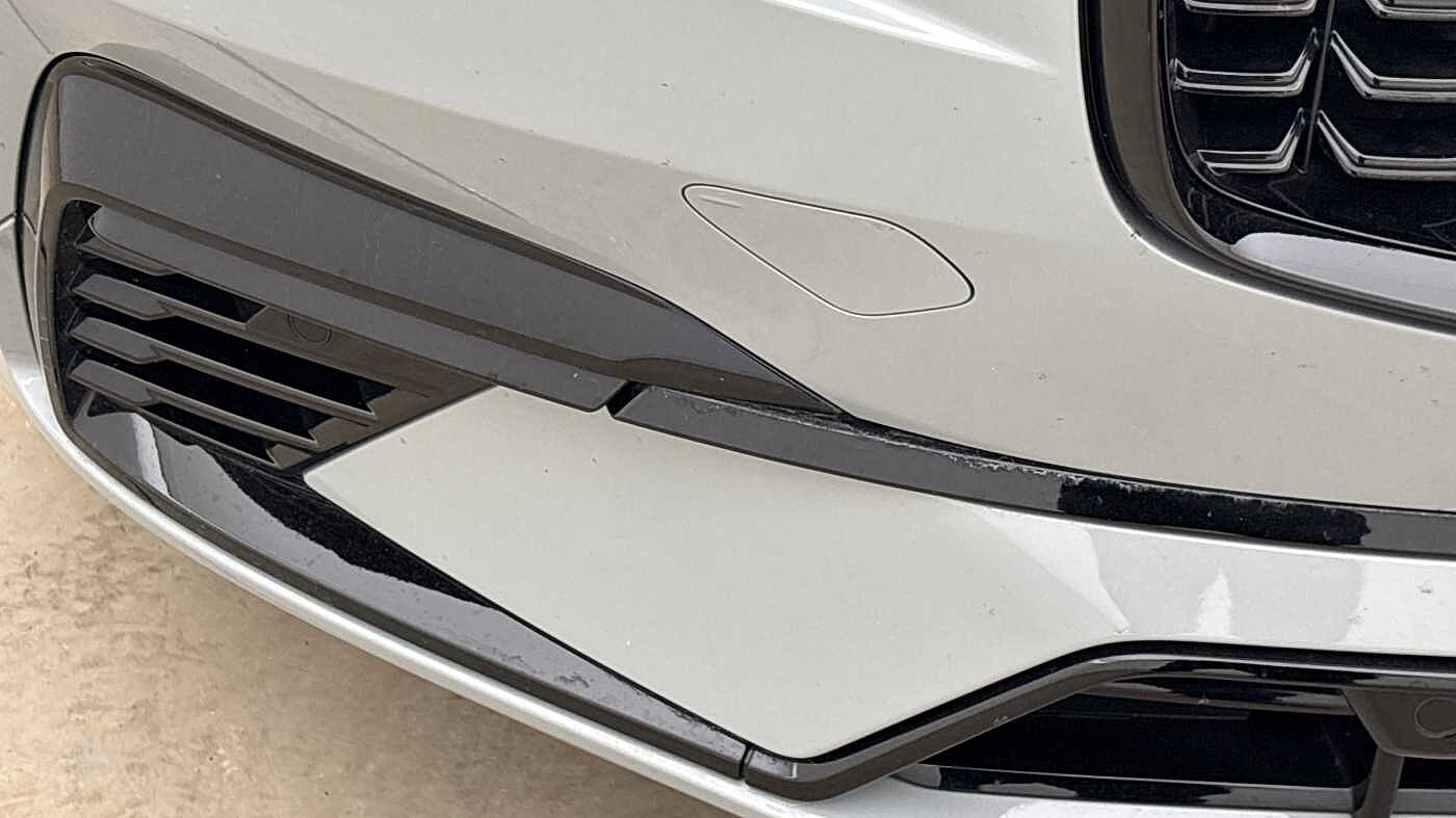 Volvo V90 Ultra, T8 AWD Plug-in hybrid, Electric/Petrol, Dark