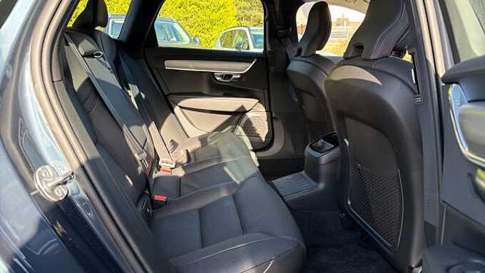 Volvo V90 Plus, T6 AWD Plug-in hybrid, Electric/Petrol, Dark