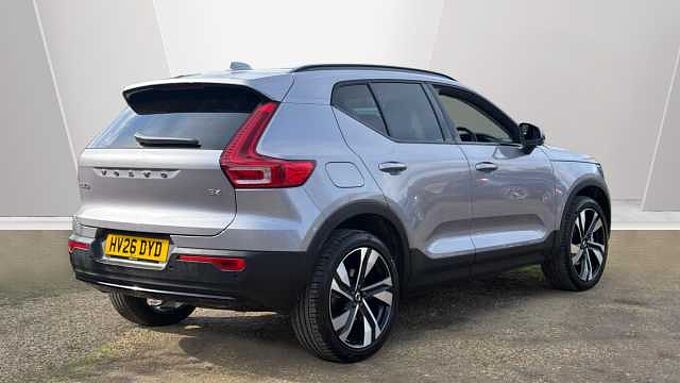 Volvo XC40 Ultra, B4 Mild hybrid, Petrol, Dark