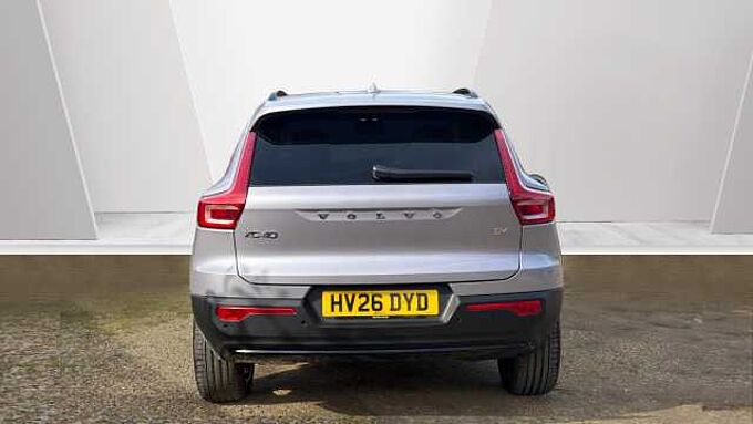 Volvo XC40 Ultra, B4 Mild hybrid, Petrol, Dark