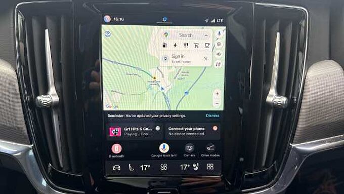 Volvo S90 Recharge Ultimate, T8 AWD Plug-in hybrid, Electric/Petrol, Dark