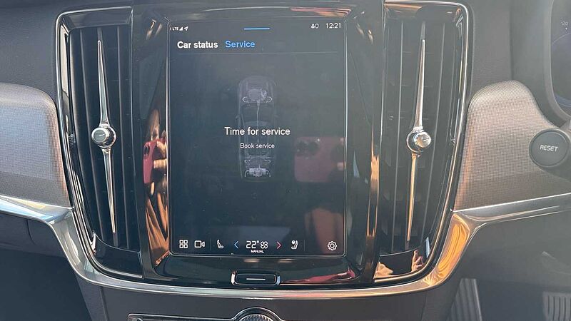 Volvo V90 Cross Country Ultimate, B5 AWD mild hybrid, Petrol