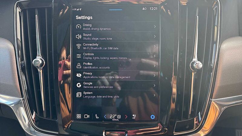 Volvo V90 Cross Country Ultimate, B5 AWD mild hybrid, Petrol