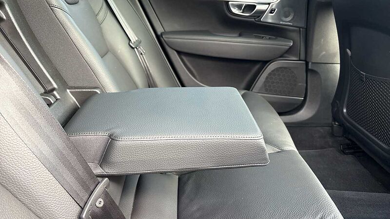 Volvo V90 Cross Country Ultimate, B5 AWD mild hybrid, Petrol