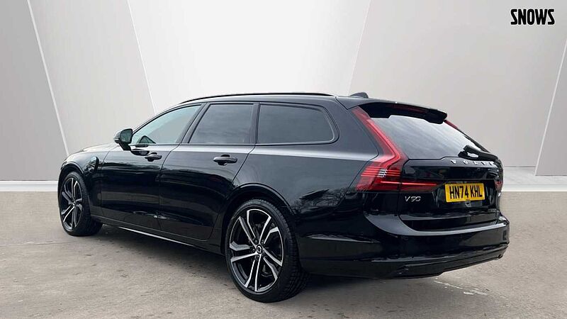 Volvo V90 Ultra, T8 AWD Plug-in hybrid, Electric/Petrol, Dark