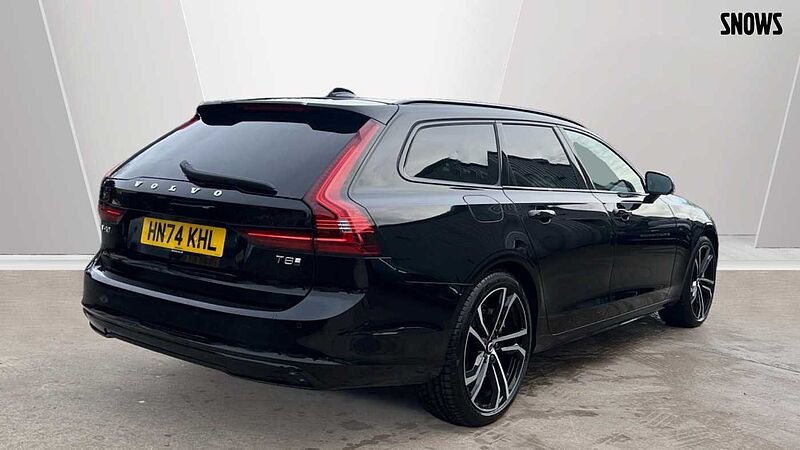 Volvo V90 Ultra, T8 AWD Plug-in hybrid, Electric/Petrol, Dark