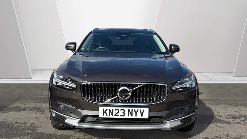 Volvo V90 Cross Country Ultimate, B5 AWD mild hybrid, Petrol