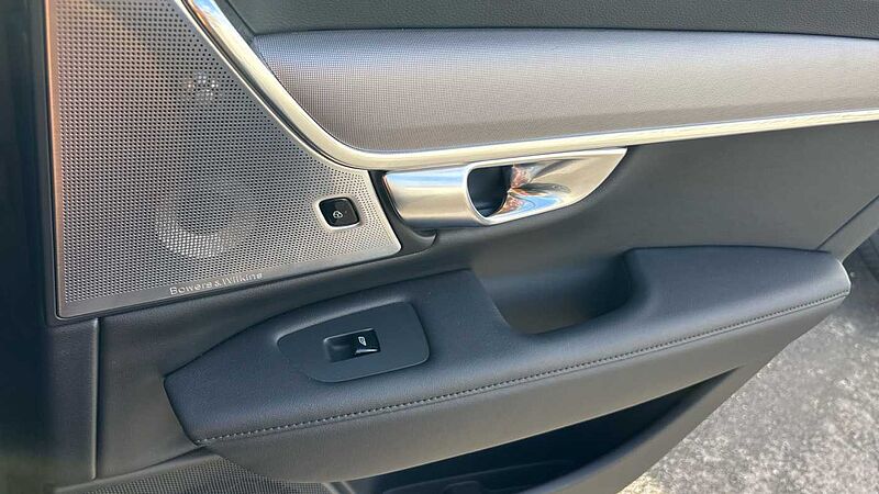 Volvo V90 Cross Country Ultimate, B5 AWD mild hybrid, Petrol