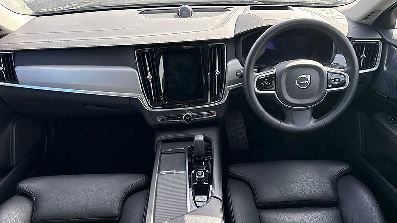 Volvo V90 Cross Country Ultimate, B5 AWD mild hybrid, Petrol