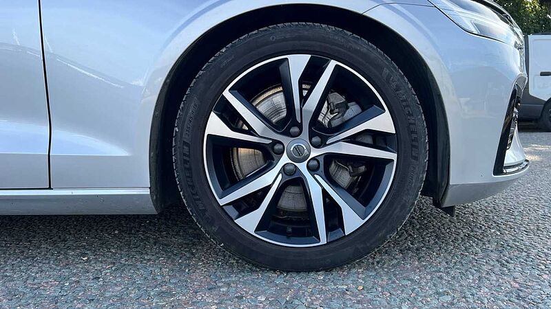 Volvo S60 2.0 B5P R DESIGN 4dr Auto