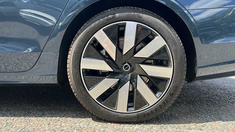 Volvo V90 Volvo V90 Estate 2.0 T6 [350] PHEV Plus Dark 5dr AWD Auto