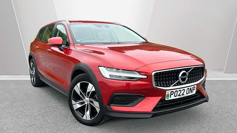 Volvo V60 Cross Country B5 AWD Cross Country (Rear Camera, Heated Seats, DAB Radio)