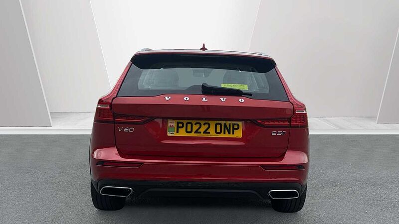 Volvo V60 Cross Country B5 AWD Cross Country (Rear Camera, Heated Seats, DAB Radio)
