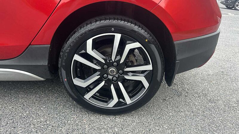 Volvo V40 Cross Country T3 Cross Country Pro (Full Leather, Rear Camera, DAB Radio)