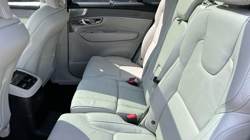 Volvo XC90 Twin Performance 111kWh Ultra Auto 4WD 5dr