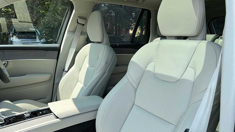 Volvo XC90 Twin Performance 111kWh Ultra Auto 4WD 5dr