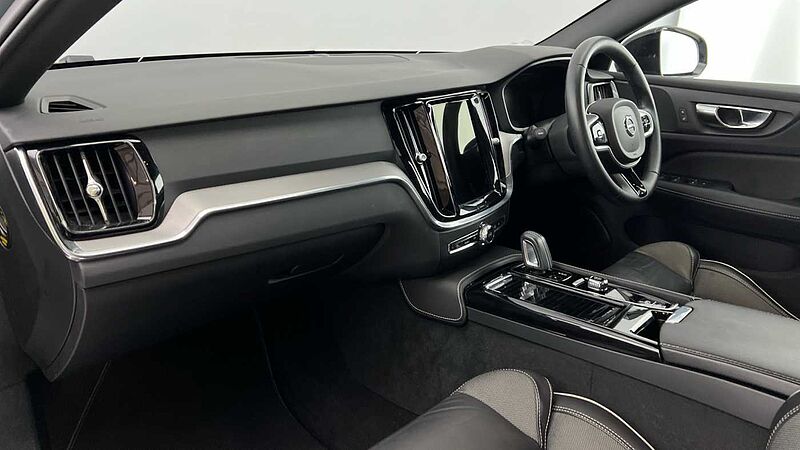 Volvo S60 2.0 T8 Recharge PHEV R DESIGN 4dr AWD Auto