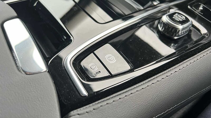 Volvo V90 Volvo V90 Estate 2.0 T6 [350] PHEV Plus Dark 5dr AWD Auto