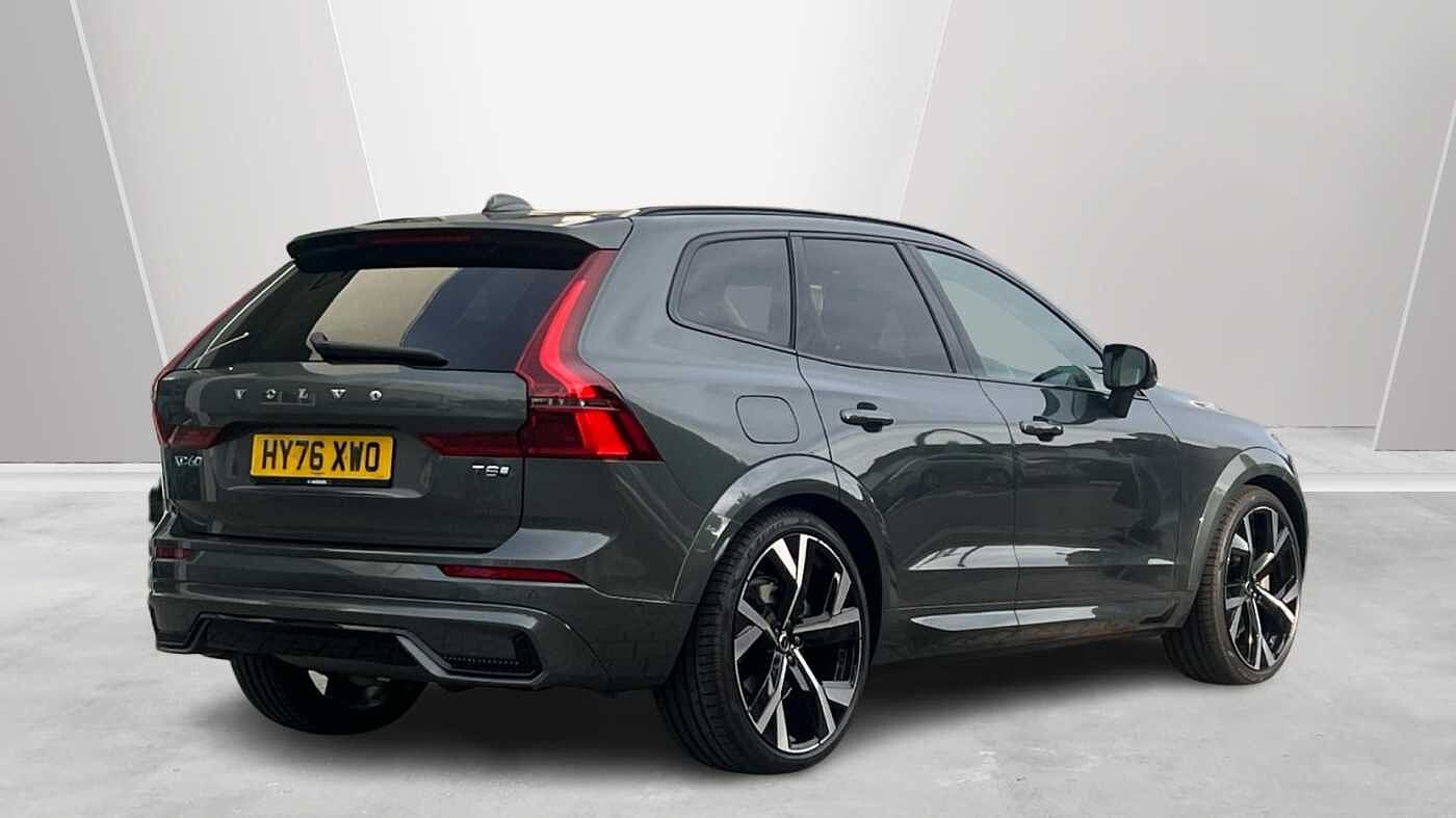 Volvo XC60 Ultra, T8 AWD Plug-in hybrid, Electric/Petrol, Dark (Bowers&Wilkins)