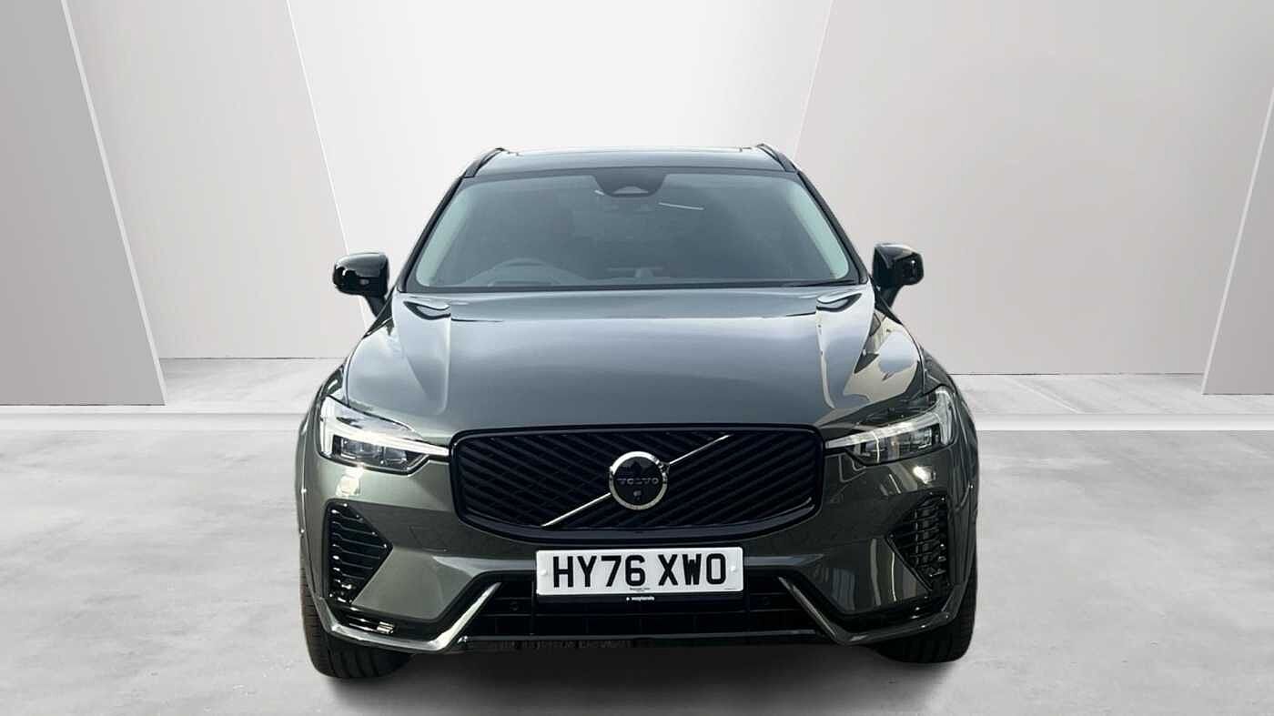 Volvo XC60 Ultra, T8 AWD Plug-in hybrid, Electric/Petrol, Dark (Bowers&Wilkins)