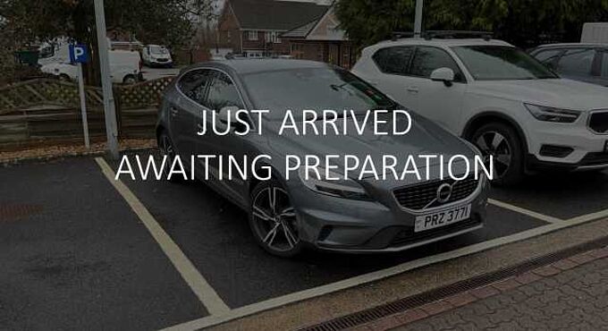 Volvo V40 T3 R-Design Pro Automatic (18' alloys, Camera, Navigation)