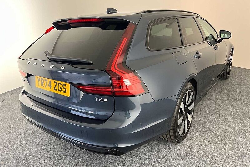 Volvo V90 Plus, T6 AWD Plug-in hybrid, Electric/Petrol, Dark