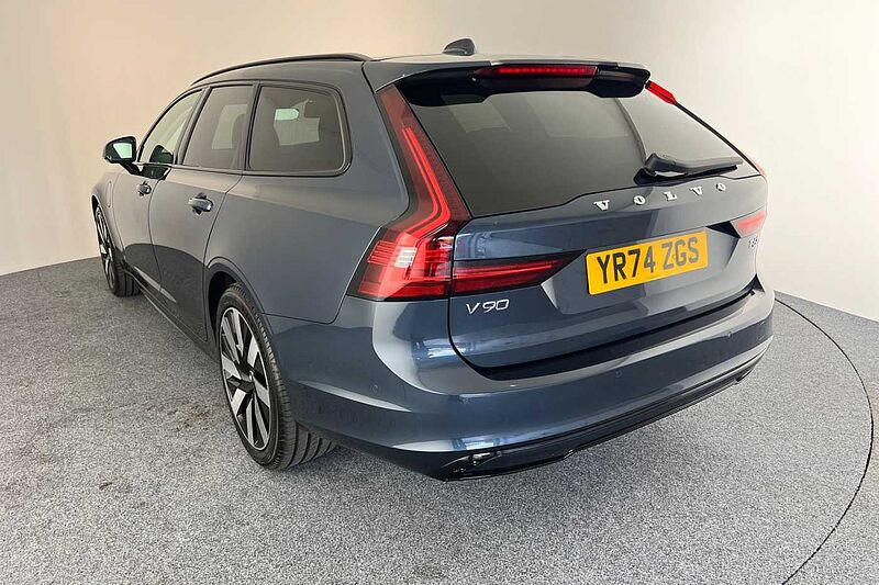 Volvo V90 Plus, T6 AWD Plug-in hybrid, Electric/Petrol, Dark