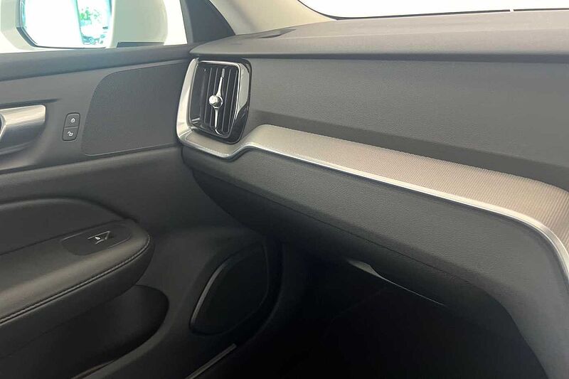 Volvo V60 Cross Country Plus, B5 AWD mild hybrid, Petrol