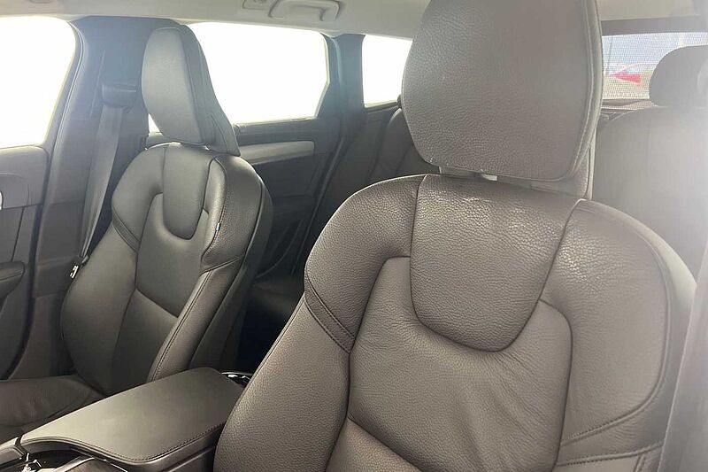 Volvo V90 Cross Country Plus, B5 AWD mild hybrid, Diesel