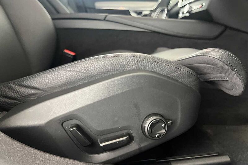 Volvo V90 Cross Country Plus, B5 AWD mild hybrid, Diesel