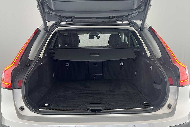 Volvo V90 Cross Country Plus, B5 AWD mild hybrid, Diesel