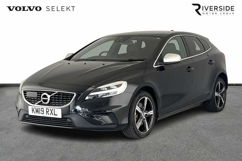 Volvo V40 D2 R-Design Pro Automaticc( Intellisafe Pro | Xenium Pack | Winter Pack )