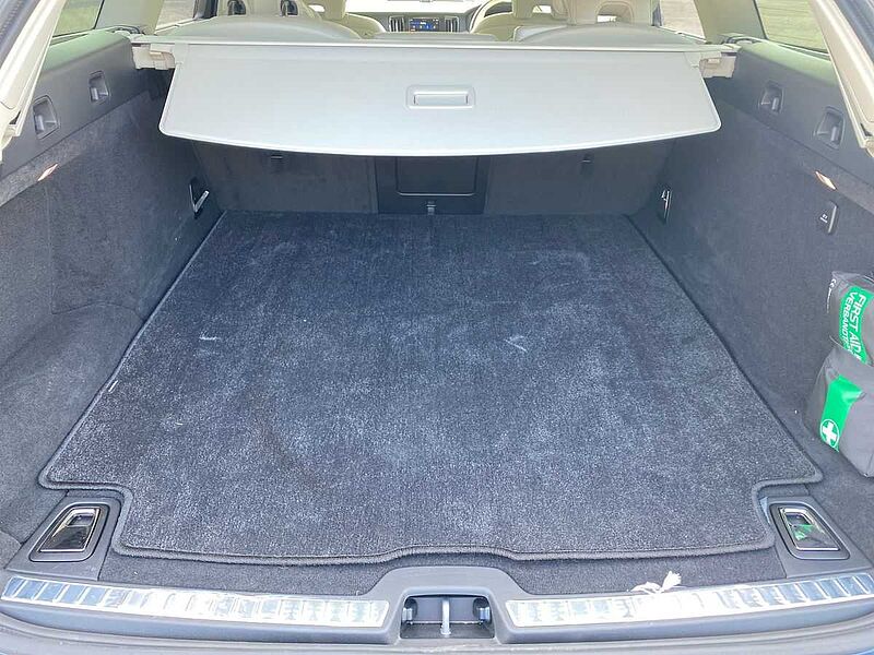 Volvo V90 2.0 T8 [455] Phev Ultra Dark 5Dr Awd Auto
