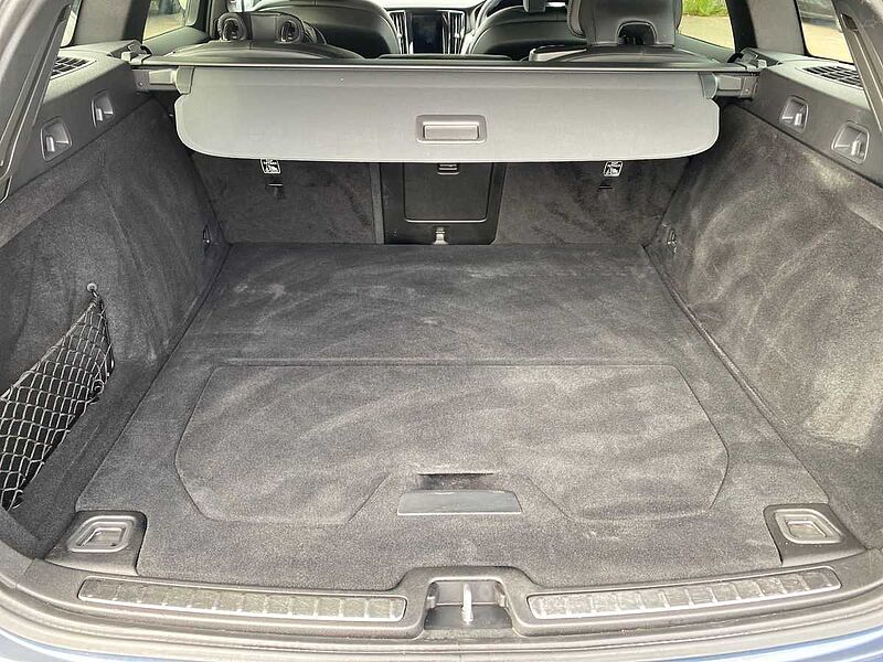 Volvo V60 2.0 B5P Cross Country Ultimate 5Dr Awd Auto