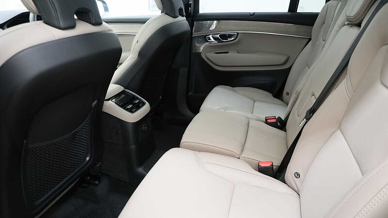 Volvo XC90 Ultra, T8 AWD Plug-in hybrid, Electric/Petrol, Bright, 7 Seats