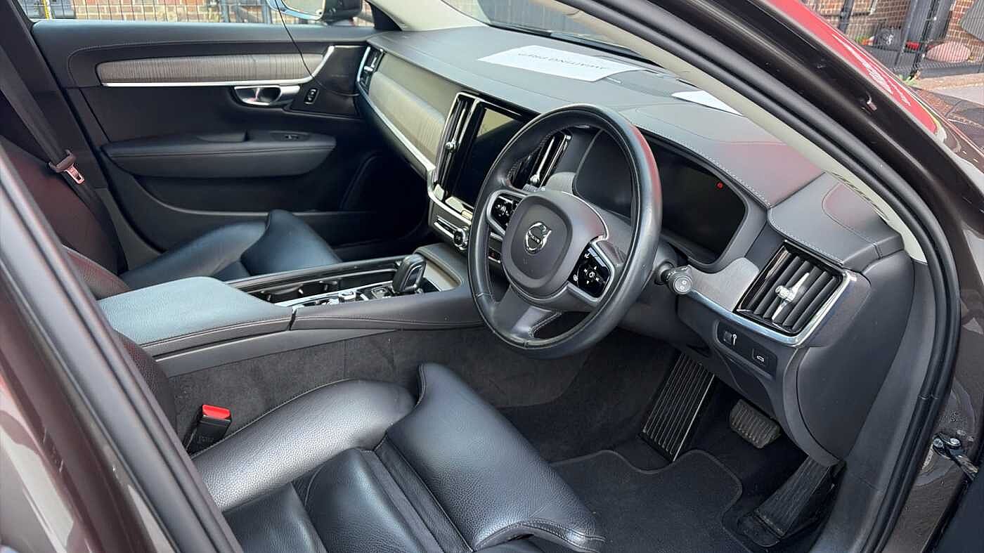 Volvo V90 Cross Country, B6 AWD mild hybrid