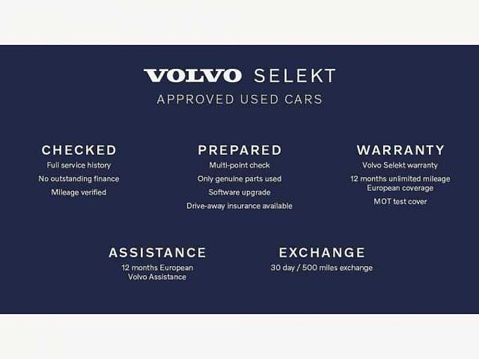 Volvo XC40 Plus, B4 Mild hybrid, Petrol, Dark