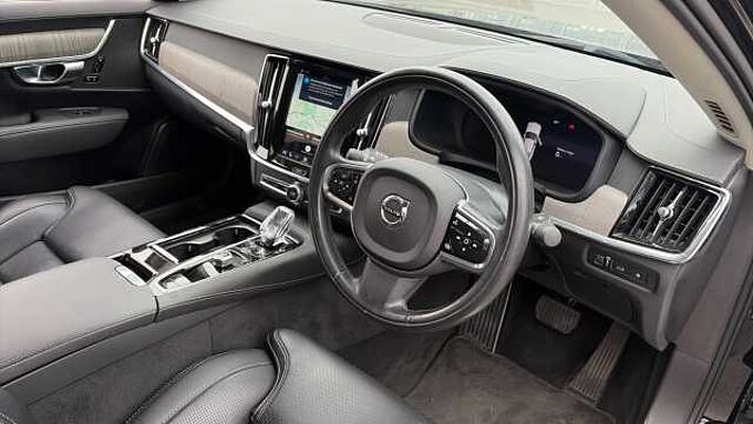 Volvo S90 Recharge Inscription, T8 AWD plug-in hybrid