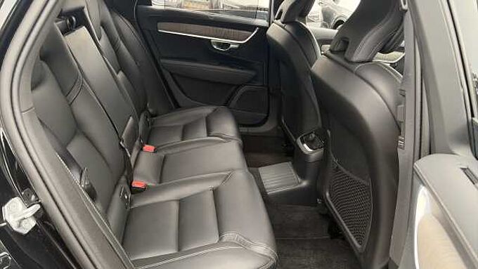 Volvo S90 Recharge Inscription, T8 AWD plug-in hybrid