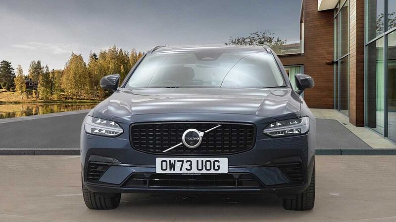 Volvo V90 Recharge Ultimate, T8 AWD Plug-in hybrid, Petrol, Dark