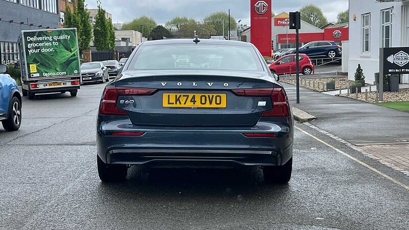 Volvo S60 Recharge Plus, T8 AWD Plug-in hybrid, Electric/Petrol, Dark