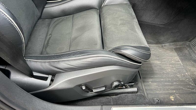 Volvo S90 T8 AWD Twin Engine R-Design Plus Automatic
