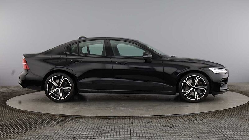 Volvo S60 Plus, B5 mild hybrid, Petrol, Dark